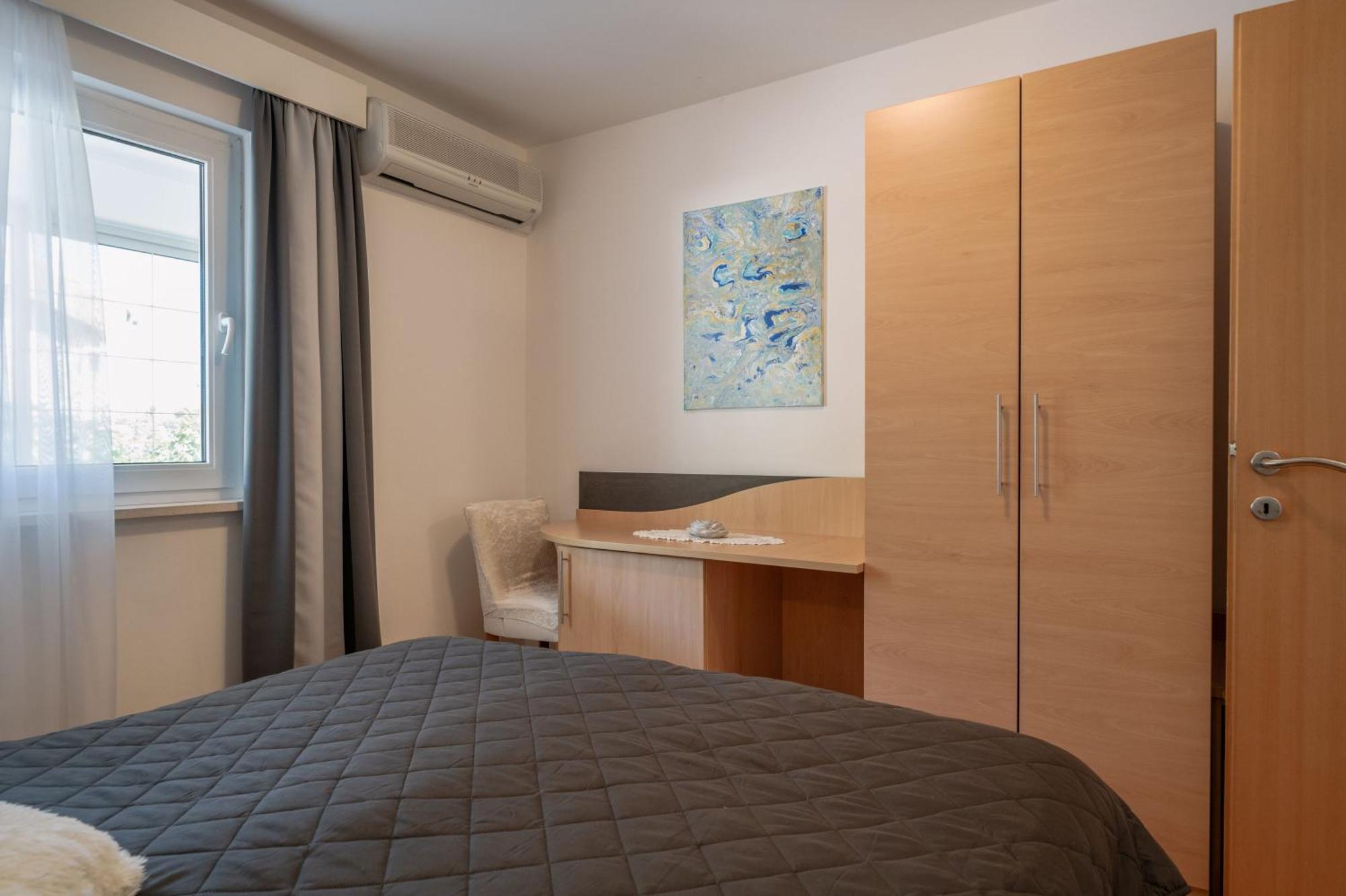 Apartmani Marelic - Sun Beach Zavalatica Dış mekan fotoğraf