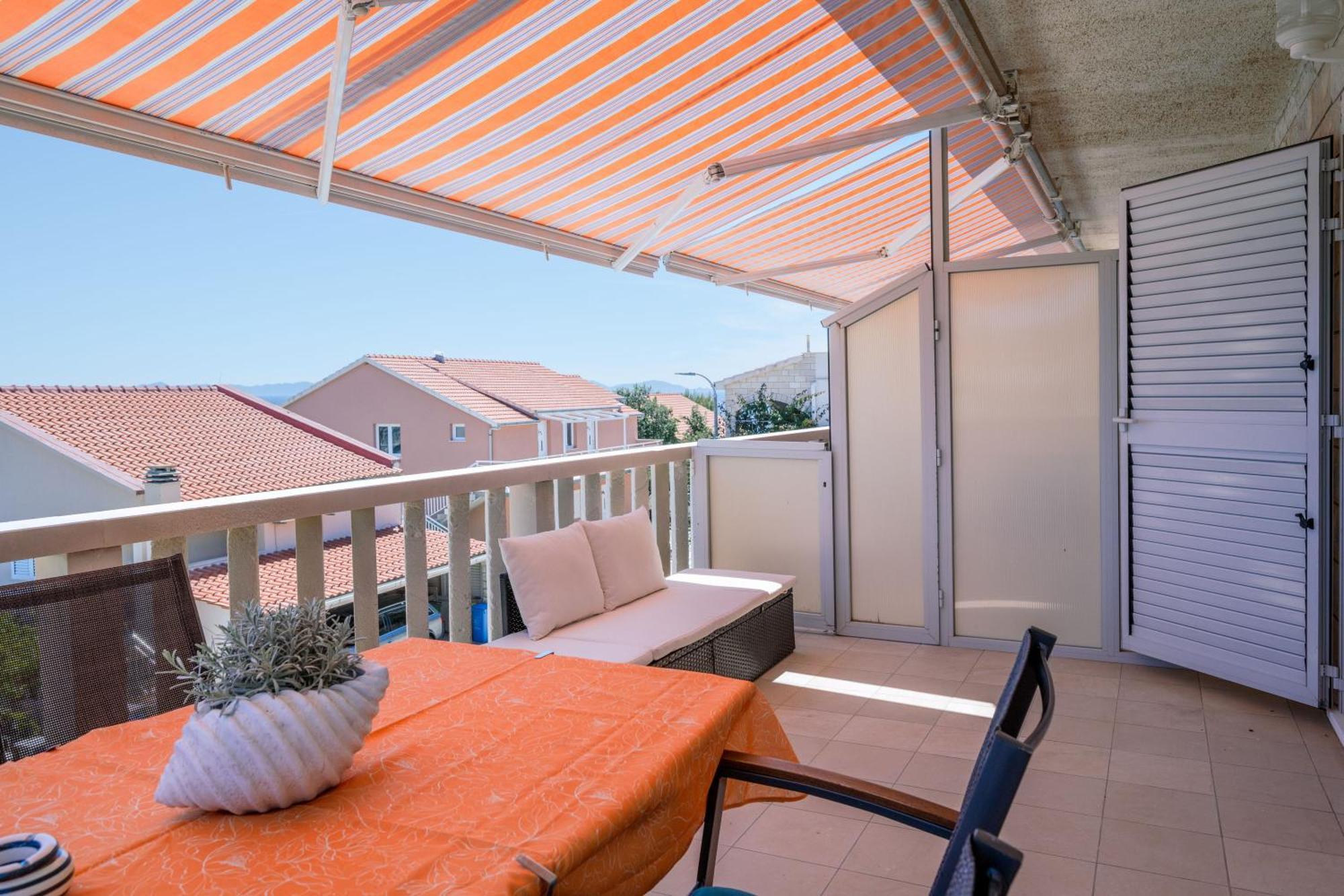 Apartmani Marelic - Sun Beach Zavalatica Dış mekan fotoğraf